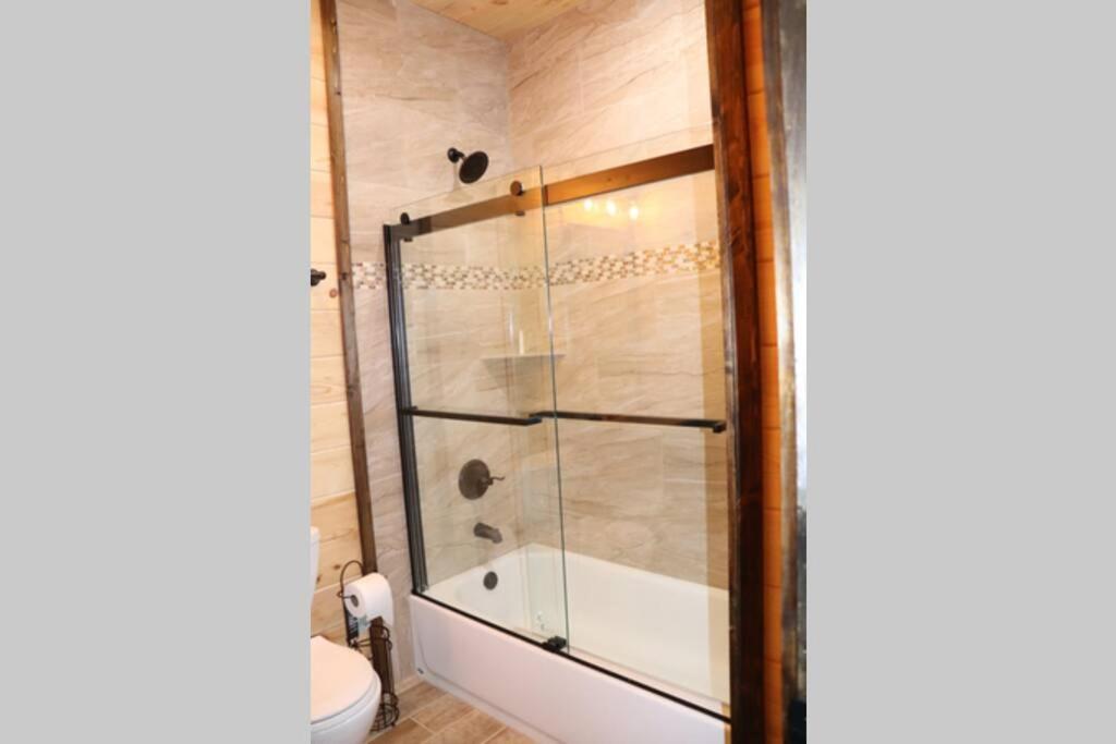 Chalet Village- Amazing Mountain Views - Piney Butt Place Гетлинбург Екстериор снимка