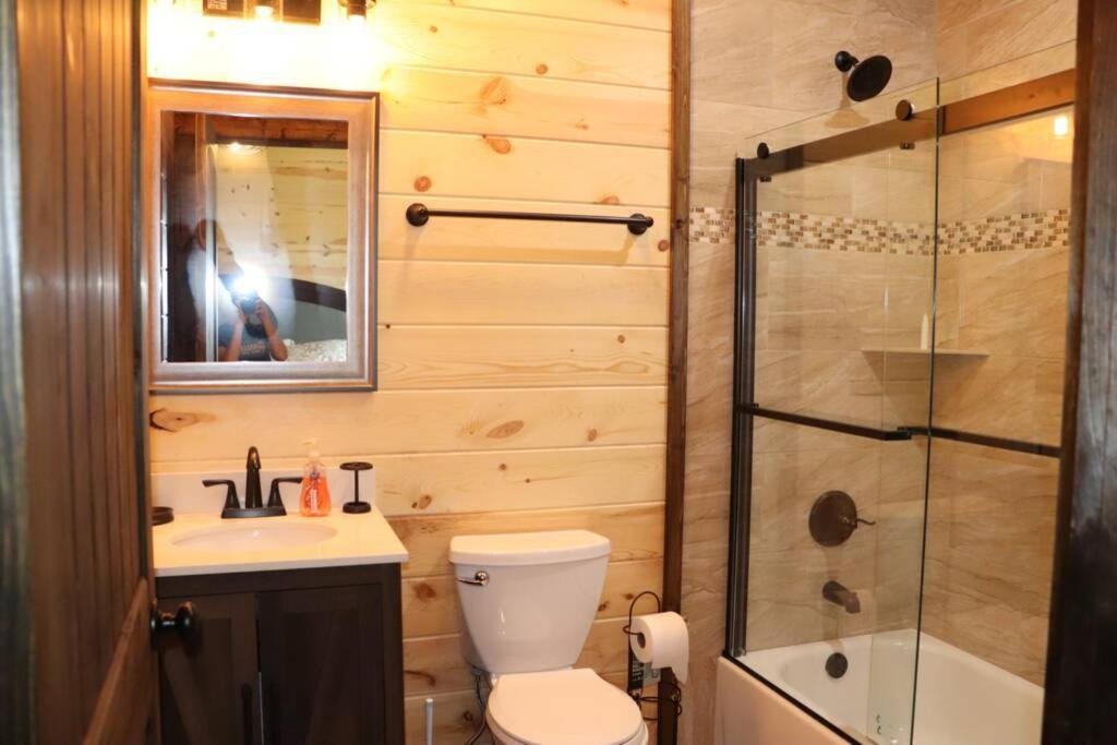 Chalet Village- Amazing Mountain Views - Piney Butt Place Гетлинбург Екстериор снимка