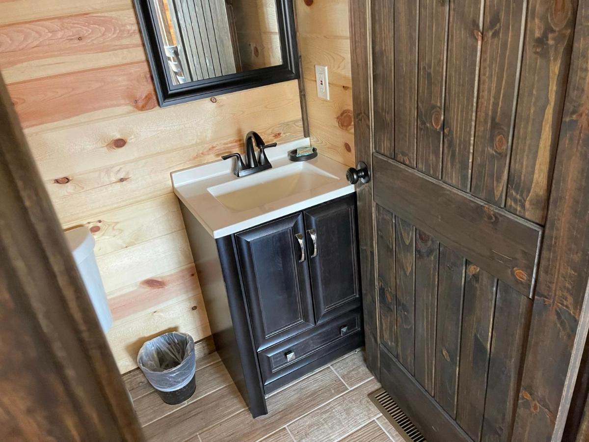 Chalet Village- Amazing Mountain Views - Piney Butt Place Гетлинбург Екстериор снимка